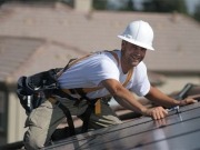 La solar fotovoltaica vuelve a reventar su techo