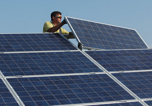 La planta de 200 MW de Luminora Solar Dos generará 2.200 empleos en Murcia