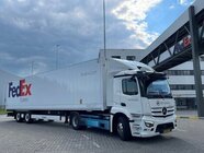 FedEx Express tests eActros 300 electric long-haul truck in linehaul operations in The Netherlands