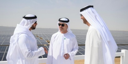 Enchufan en Abu Dabi una de las plantas solares más grandes del mundo antes de la COP28