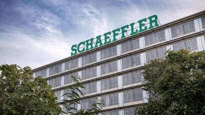 Schaeffler descarboniza su producción y cierra 2023 con un volumen de negocio de 16.300 millones, un 5,8% más