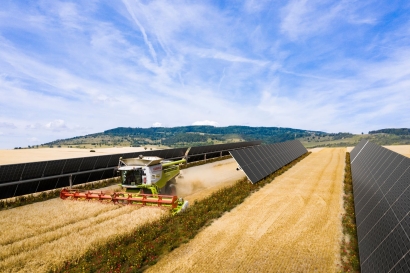 Velux encarga a BayWa dos parques solares para alimentar sus operaciones europeas con energía verde en 2024