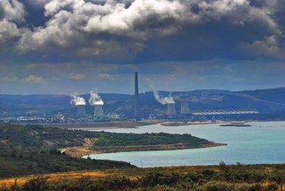 UGT urge al Gobierno a que convoque la mesa de trabajo de Endesa para tratar el futuro de la central térmica de As Pontes