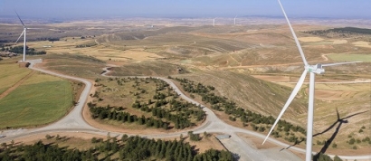  PP y Vox ponen "en grave riesgo" en Aragón miles de millones de euros en inversiones en renovables 