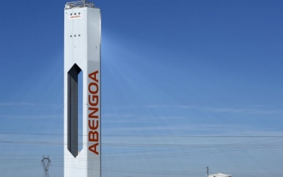 Cox Energy ofrece 564 millones de euros por Abengoa