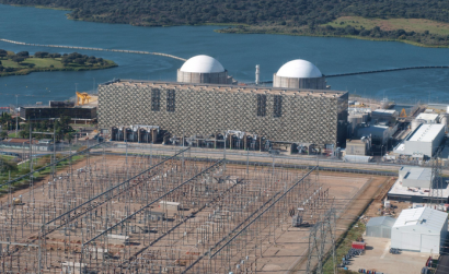 PP y Vox quieren prolongar la vida de la Central Nuclear de Almaraz