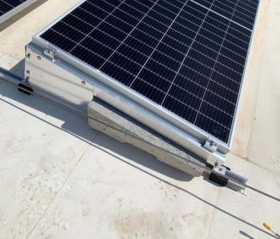 Instalación solar fotovoltaica para autoconsumo sobre cubierta... no perforable