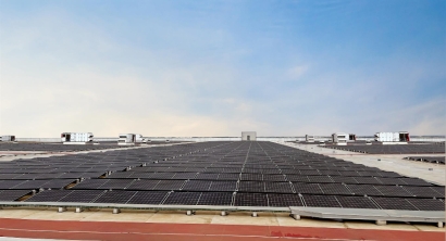 Amazon inaugura en Dos Hermanas su instalación de energía solar "más grande de Europa"