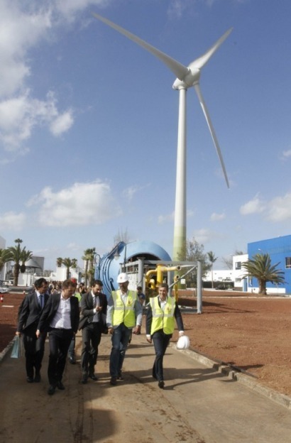 Lanzarote apuesta por el autoconsumo de energía eólica para desalar