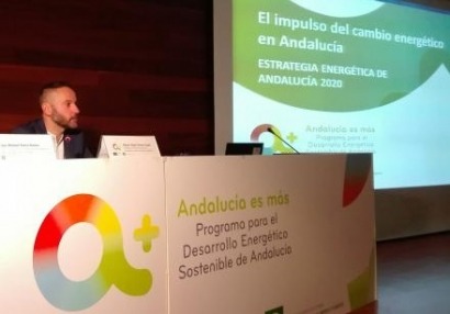La Junta de Andalucía presenta en un Encuentro Empresarial su Orden de Incentivos al Autoconsumo