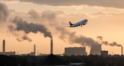 La aviación duplica sus emisiones de CO2 en el 2022