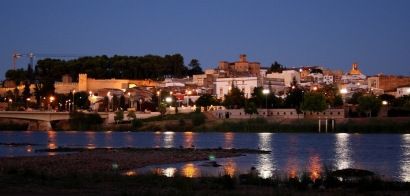 La Diputación de Badajoz elige los kilovatios verdes de Gesternova; la de Cáceres, la electricidad de Gas Natural Fenosa