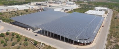 Cubierta Solar instalará 900 kW fotovoltaicos y 2 MWh de almacenamiento en una nave de frío industrial