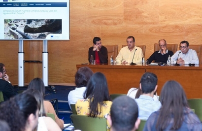 La desalación de agua con energías renovables reduce el coste de su producción a la mitad