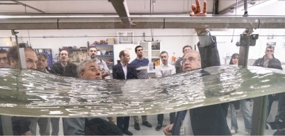 Euskadi ahonda en la I+D en energías marinas con un generador de olas capaz de simular tsunamis