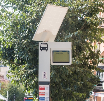 Las paradas de bus solares de Capmar podrían ahorrarle a la ciudad de Sevilla centenares de miles de kilogramos de CO2