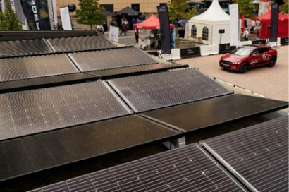 Solarwatt presenta en Frankfurt su coche eléctrico fotovoltaico Jaguar I-Pace