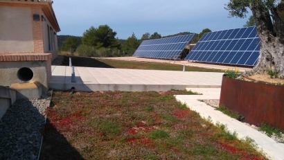 Un jardín en el tejado que mantiene la temperatura de un edificio a 21ºC durante todo el año