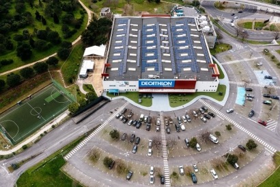 Decathlon instalará 80 proyectos de autoconsumo en seis países europeos, incluido España