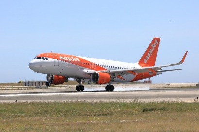 Moeve suministrará a la flota aérea de easyJet queroseno elaborado a partir de aceites de cocina usados
