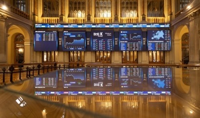 El Ibex 35 vuela a máximos con las renovables a la cabeza