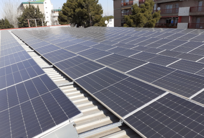 Cómo convertir una estación de servicio en una electrolinera sin ampliar la potencia contratada