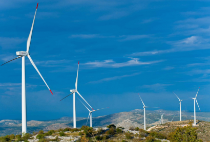 Sí se puede: el sector eléctrico español logra reducir un 20% sus emisiones, un año antes del mandato de la UE