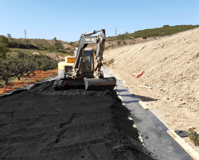 Acciona Energía reutiliza escorias de biomasa en la construcción de la autopista A-68 en La Rioja