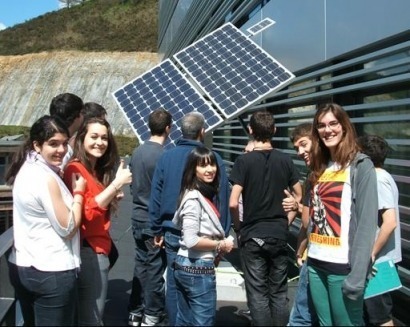 Un laboratorio para la primera promoción de ingenieros en Energías Renovables