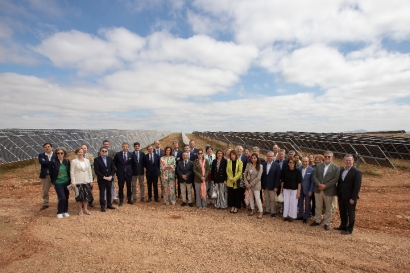 FRV inaugura el complejo fotovoltaico San Serván 220 en Badajoz