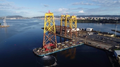 Navantia-Windar emprende las labores de traslado de las estructuras-soporte del parque eólico marino de Saint-Brieuc