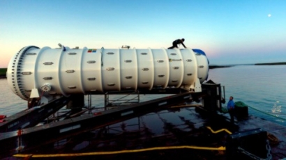 Microsoft Deploys Data Center on the Sea Floor