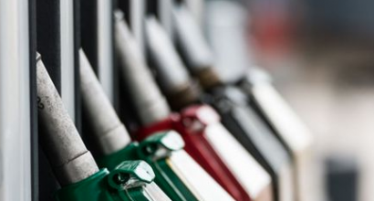 Un nuevo estudio apunta que los coches impulsados por combustibles sintéticos contaminan tanto como los de gasolina