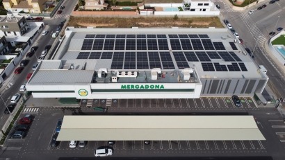 Mercadona invertirá 60 millones en instalar paneles solares en 350 tiendas