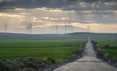 El BBVA cierra una "operación histórica en el mercado de las energías renovables en España"