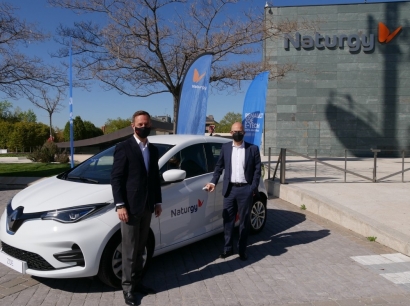 Renault se alía con Naturgy para impulsar el despliegue del vehículo eléctrico "en modalidad de renting"