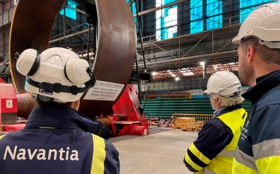 Navantia comienza a fabricar en Coruña el primer megapilote eólico marino del parque Moray West
