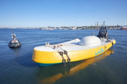 Penguin, el prototipo de aprovechamiento de la energía de las olas que ha elegido aguas vascas para sus ensayos