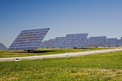 Acciona renueva el suministro de energía 100% renovable a las tiendas de Fnac en Portugal