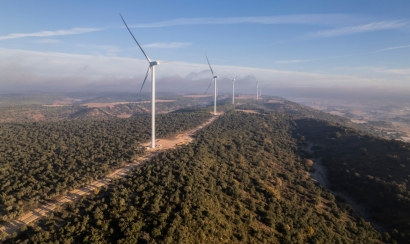Plenitude conecta en Cuenca los más de cien megavatios del parque eólico El Monte