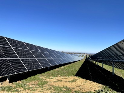  PVH irrumpe en el mercado estadounidense con una fábrica de seguidores solares en Houston, Texas 