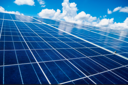  Q-Energy vende 73 plantas fotovoltaicas situadas en España al inversor canadiense CDPQ