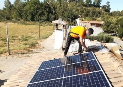 Raïmat, o la compra colectiva de paneles como antesala de las comunidades locales de energía renovable