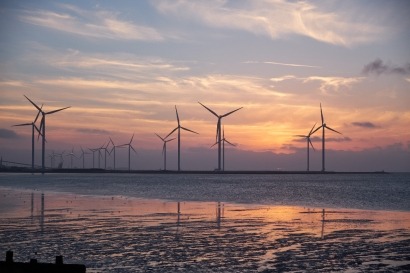 El viento y el Sol generan más electricidad que la nuclear