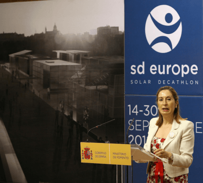 Ana Pastor presenta Solar Decathlon Europe 2012