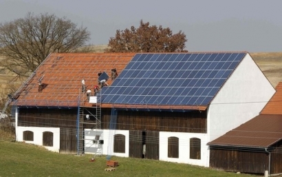 El Parlamento Europeo señala el principio del fin del impuesto al Sol