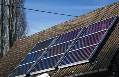 El autoconsumo solar crece en España, pero aún está muy lejos de otros países como Alemania