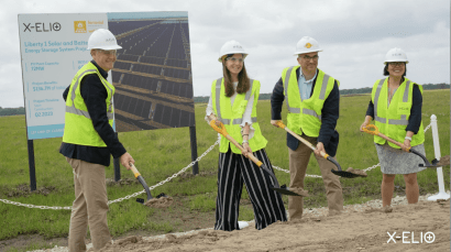 X-ELIO coloca la primera piedra de su planta solar y de almacenamiento en Texas