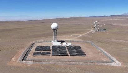Inauguran en Chile el primer radar de control del tráfico aéreo del mundo alimentado por energía solar