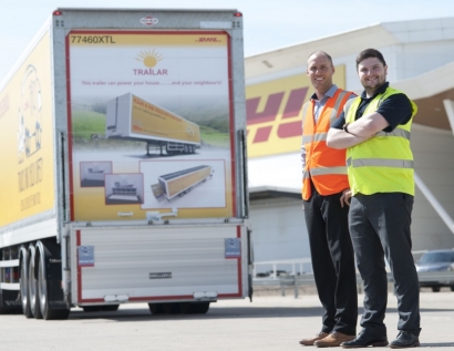La compañía de logística Deutsche Post DHL Group comienza a recargar sus camiones con energía solar